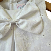 Cargar imagen en el visor de la galería, Vestido de niña Aria